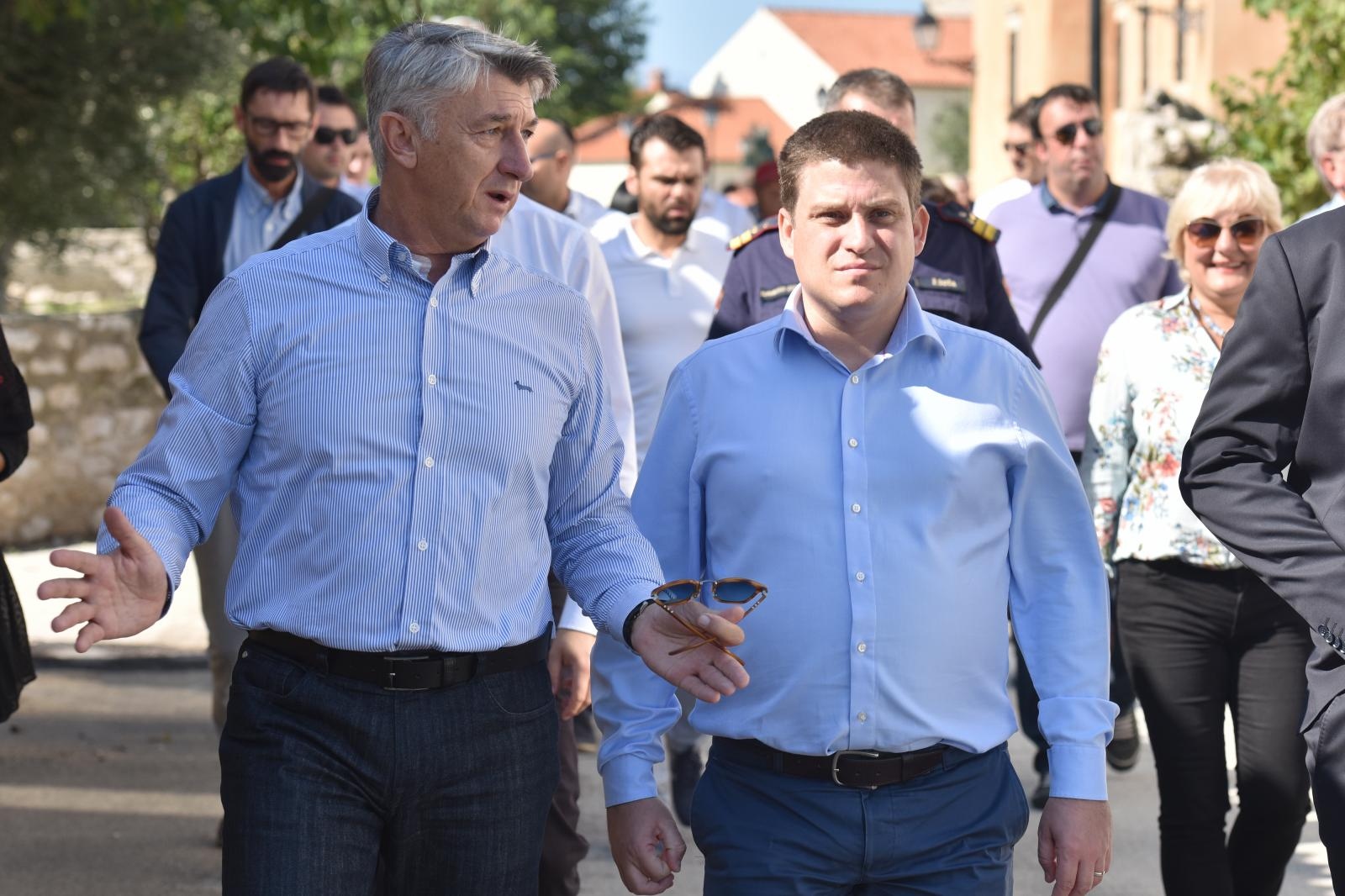 Ministri Butković i Ćorić obišli poplavljena područja u Zadarskoj županiji