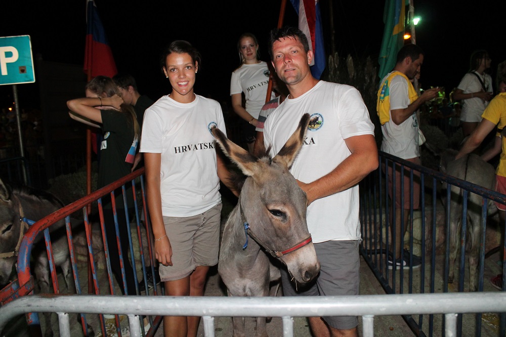 10. međunarodna trka tovarov Tisno 2015