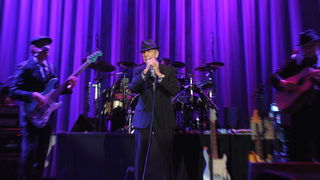 Zagreb, 250710.
Arena Zagreb, Leonar Cohen odrzao je koncert u zagrebu.
Na slici: Leonard Cohen.
Foto: Damir Krajac / CROPIX