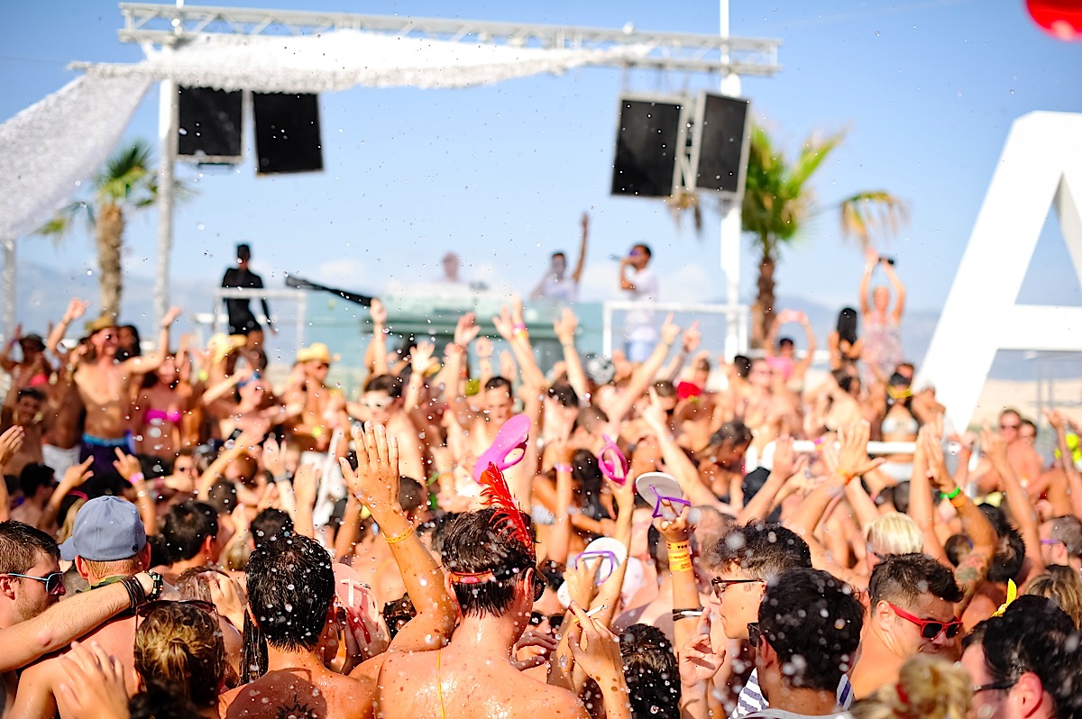 Aquarius Klub, 8. kolovoza: After beach party i DJ From Mars, foto: Goran Telak Aquarius Klub, 8. kolovoza: After beach party i DJ From Mars, foto: Goran Telak