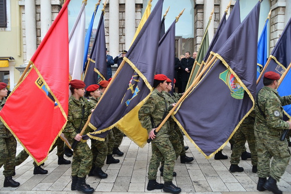 Svečani mimohod postrojbi u povodu proslave 23. obljetnice VRO Maslenica. Foto: Iva Perinčić