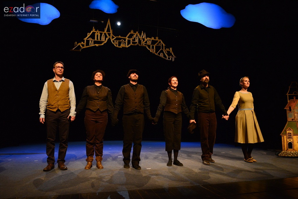 Izložba Mojmira Mihatova i svečano otvorenje 26. SLUK-a Izložba Mojmira Mihatova i svečano otvorenje 26. SLUK-a