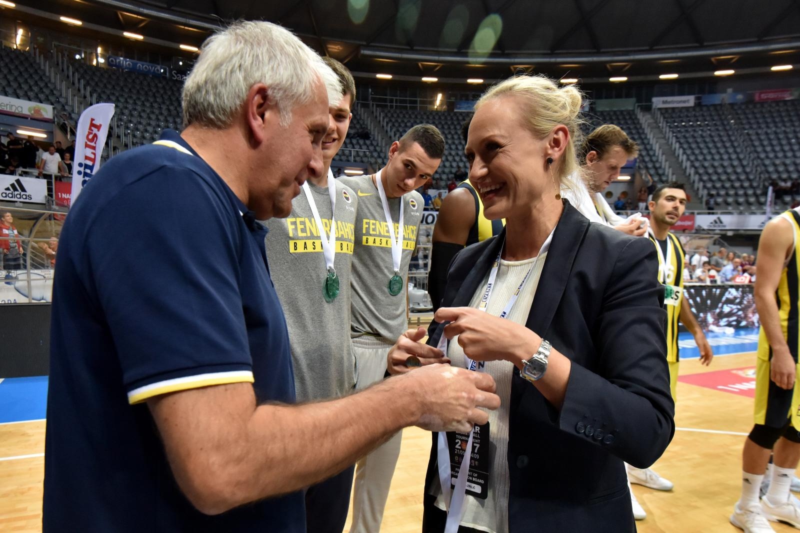 #ZDBT2017: Fenerbahce Dogus – CSKA Moskva 76-72 #ZDBT2017: Fenerbahce Dogus – CSKA Moskva 76-72