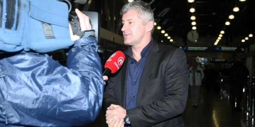 Zracna Luka Zagreb, Zagreb – Dolazak predsjednika hrvatskog nogometnog saveza Davora Sukera u Zracnu Luku Zagreb. Photo: Luka Stanzl/PIXSELL Zracna Luka Zagreb, Zagreb – Dolazak predsjednika hrvatskog nogometnog saveza Davora Sukera u Zracnu Luku Zagreb. Photo: Luka Stanzl/PIXSELL