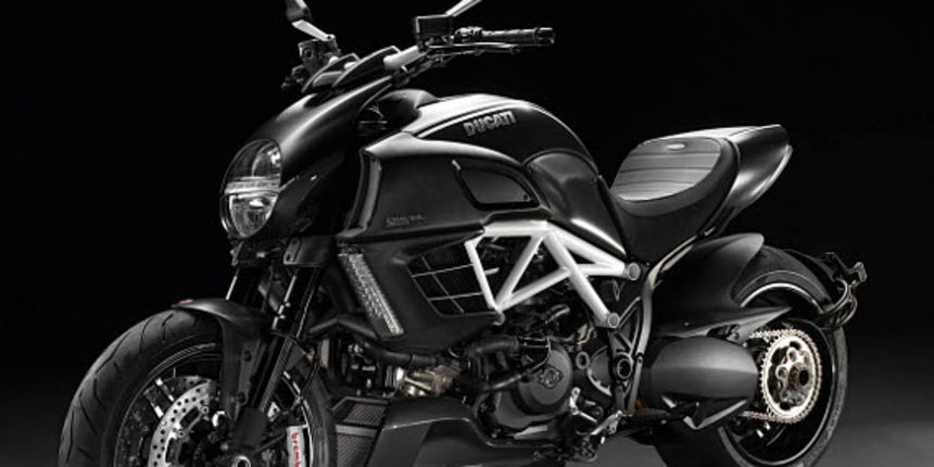 Ducati Diavel Mercedes AMG Special Edition // freshnessmag.com Ducati Diavel Mercedes AMG Special Edition // freshnessmag.com