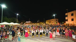 Prvi zadarski ljetni karneval u Diklu