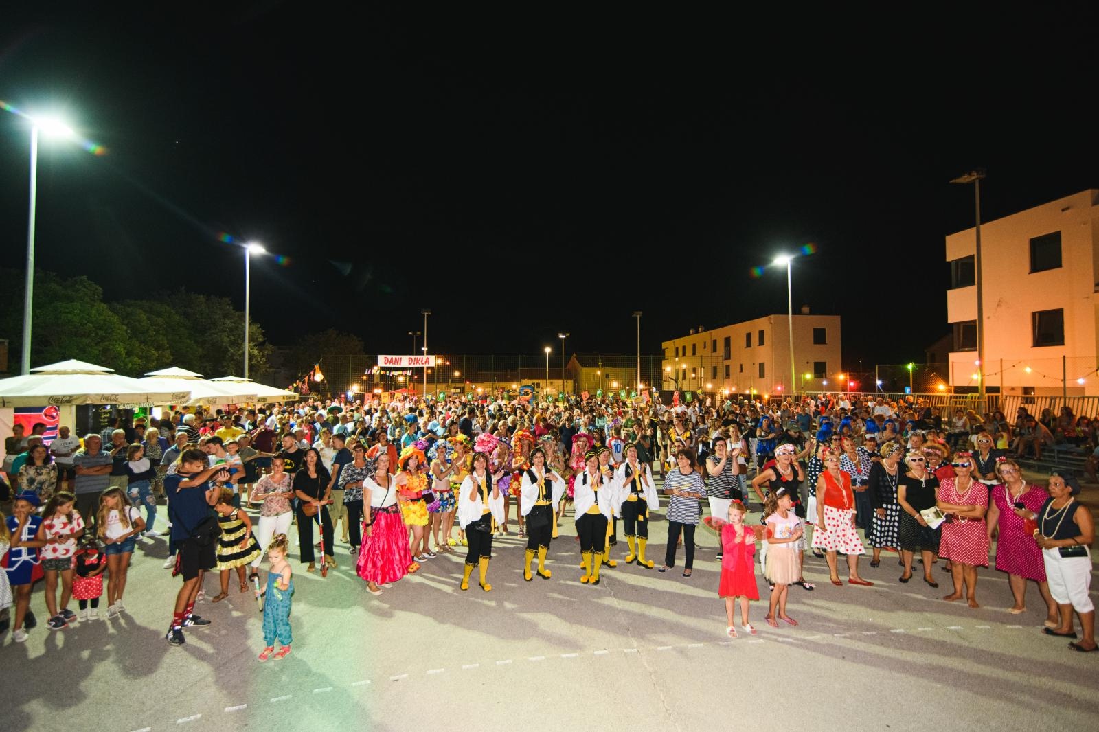 Prvi zadarski ljetni karneval u Diklu