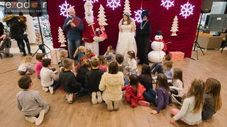 Sveti Nikola posjetio Supernova centar i razveselio mališane