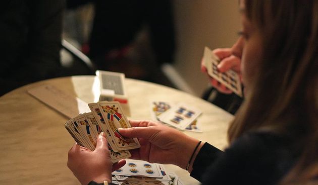 Božićni turnir u briškuli, trešeti i kifamenu