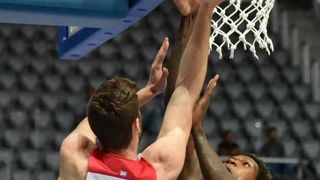 Zadar Doğuş Basketball Tournament: Bayern Munchen – Olympiacos 77-60 Zadar Doğuş Basketball Tournament: Bayern Munchen – Olympiacos 77-60