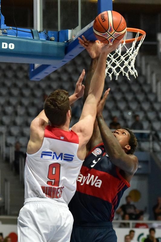 Zadar Doğuş Basketball Tournament: Bayern Munchen – Olympiacos 77-60 Zadar Doğuş Basketball Tournament: Bayern Munchen – Olympiacos 77-60