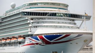 Zadar: Jutros u Gaženicu uplovio kruzer Azura Zadar: Jutros u Gaženicu uplovio kruzer Azura