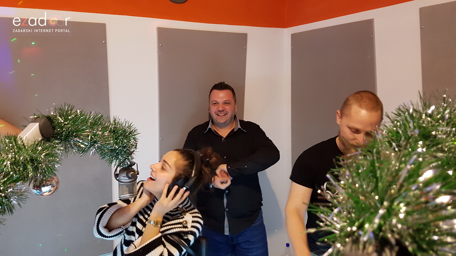 Božićni domijenak i premijera novog studija Novog radija