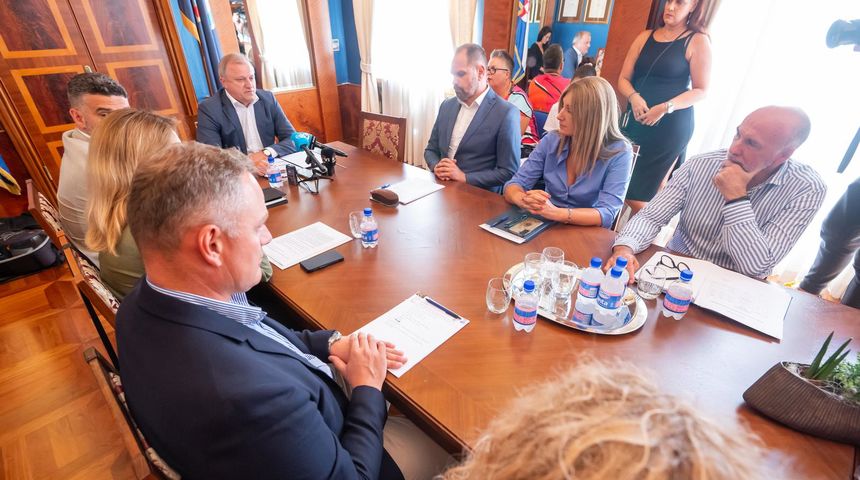 Gradonačelnik Branko Dukić održao kolegij s pročelnicima upravnih odjela