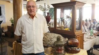 Zadar – Poznati zadarski ugostitelj Erik Pavin na rucak je pozvao djelatnike Cistoce koji su mogli gustati u vrhunskom ribljem meniju. Photo: Filip Brala/PIXSEL Zadar – Poznati zadarski ugostitelj Erik Pavin na rucak je pozvao djelatnike Cistoce koji su mogli gustati u vrhunskom ribljem meniju. Photo: Filip Brala/PIXSEL