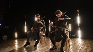 2CELLOS u rovinjskom kazalištu Antonio Gandusio nastavili su snimanje novog spota. Foto: Duško Marušić/PIXSELL
