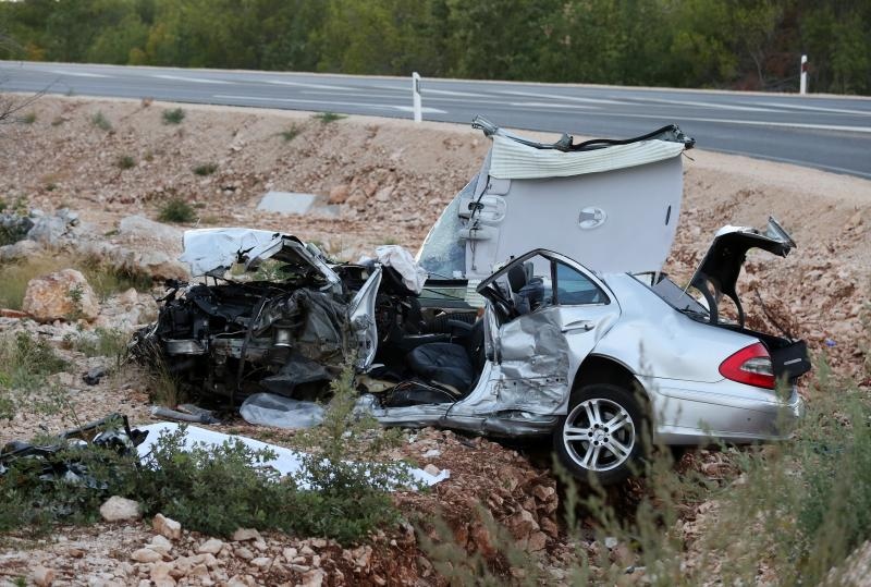 Stravičan sudar na vodičkoj obilaznici odnio jedan još jedan život a šest je osoba teško ozljeđeno