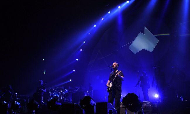 Split, 050210.
U Spaladium Areni The Australian Pink Floyd Show odrzali su koncert pred 4000 posjetitelja.
Grupa TAPFS vec 20 godina uspjesno izvodi obrade cuvene grupe Pink Floyd u svom vrlo prepoznatljivom stilu. Poceli su 1988. godine u Adelaideu i sad Split, 050210.
U Spaladium Areni The Australian Pink Floyd Show odrzali su koncert pred 4000 posjetitelja.
Grupa TAPFS vec 20 godina uspjesno izvodi obrade cuvene grupe Pink Floyd u svom vrlo prepoznatljivom stilu. Poceli su 1988. godine u Adelaideu i sad