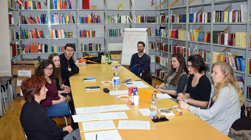 Alois Mock knjižnica Alois Mock knjižnica