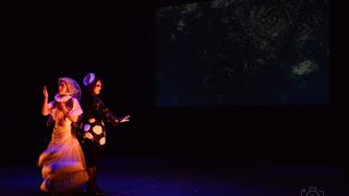 Dragon teatar- “POE – Nikad više”, foto: Iva Perinčić Dragon teatar- “POE – Nikad više”, foto: Iva Perinčić