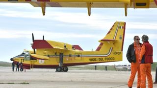 U sklopu Medjunarodne konferencije o gasenju pozara iz zraka (Aerial Firefighting Conference), u zrakoplovnoj bazi HRZ Zemunik odrzala se pokazna vjezba na kojoj su sudjelovali protupozarni avioni i helikopteri iz sastava 93. zrakoplovne baze u Zemuniku, U sklopu Medjunarodne konferencije o gasenju pozara iz zraka (Aerial Firefighting Conference), u zrakoplovnoj bazi HRZ Zemunik odrzala se pokazna vjezba na kojoj su sudjelovali protupozarni avioni i helikopteri iz sastava 93. zrakoplovne baze u Zemuniku,