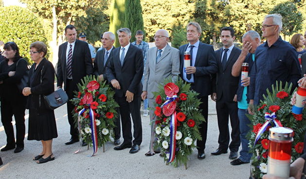 Obilježavanje Dana hrvatske policije i blagdana sv. Mihovila: Polaganje vijenaca na Gradskom groblju