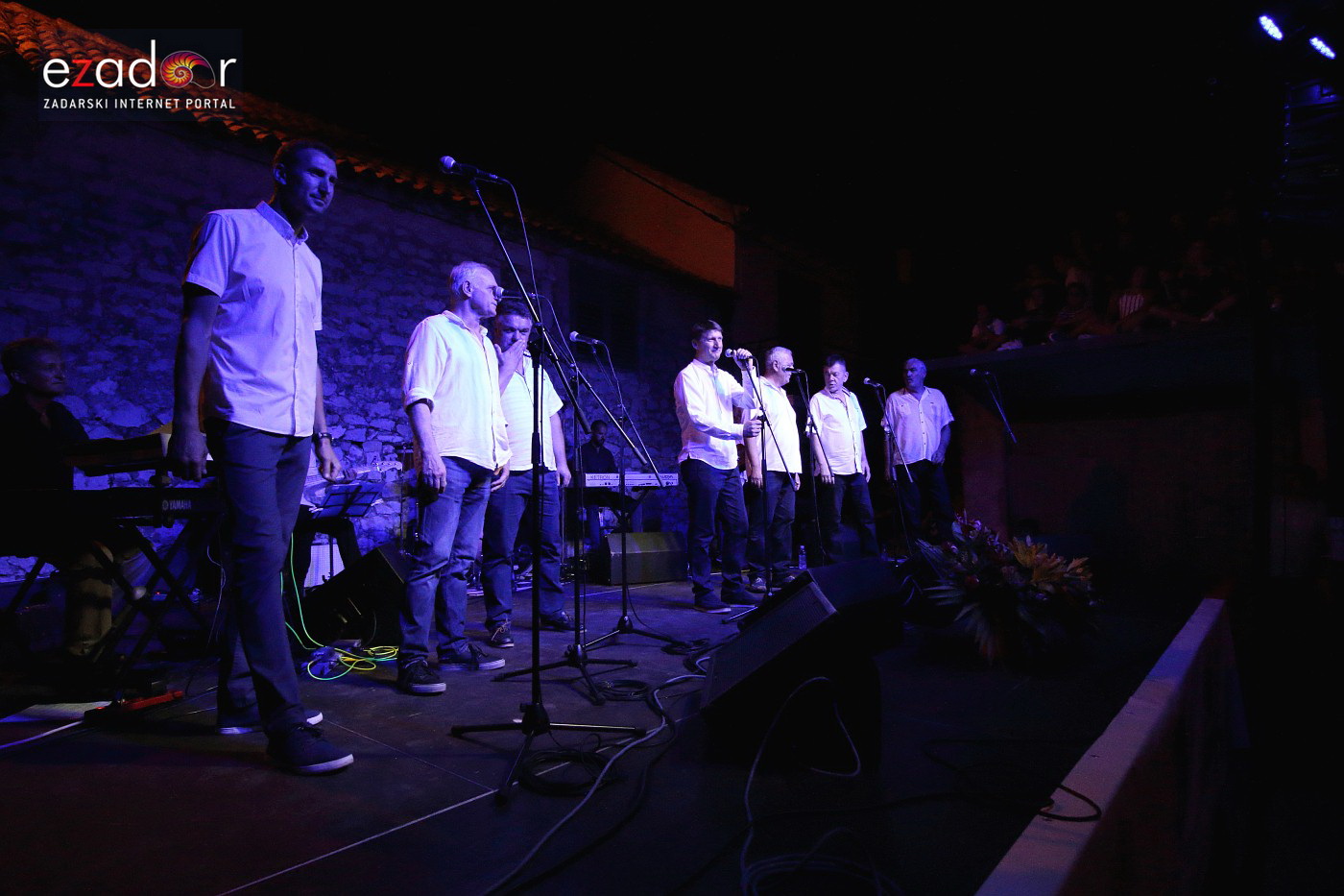 Bibinje: Koncert Tomislava Bralića i klape Intrade na Trgu Sri sela