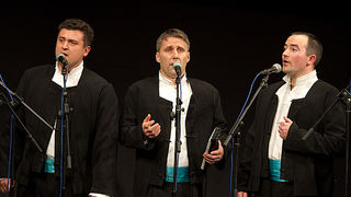 HNK Zadar: “Ljubi s ljubavlju”, foto: Leo Banić HNK Zadar: “Ljubi s ljubavlju”, foto: Leo Banić