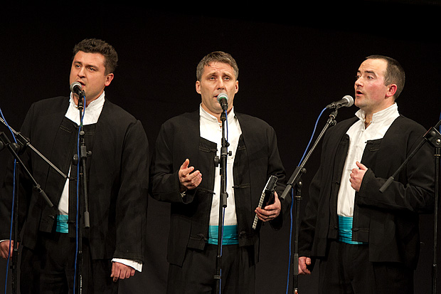 HNK Zadar: “Ljubi s ljubavlju”, foto: Leo Banić HNK Zadar: “Ljubi s ljubavlju”, foto: Leo Banić