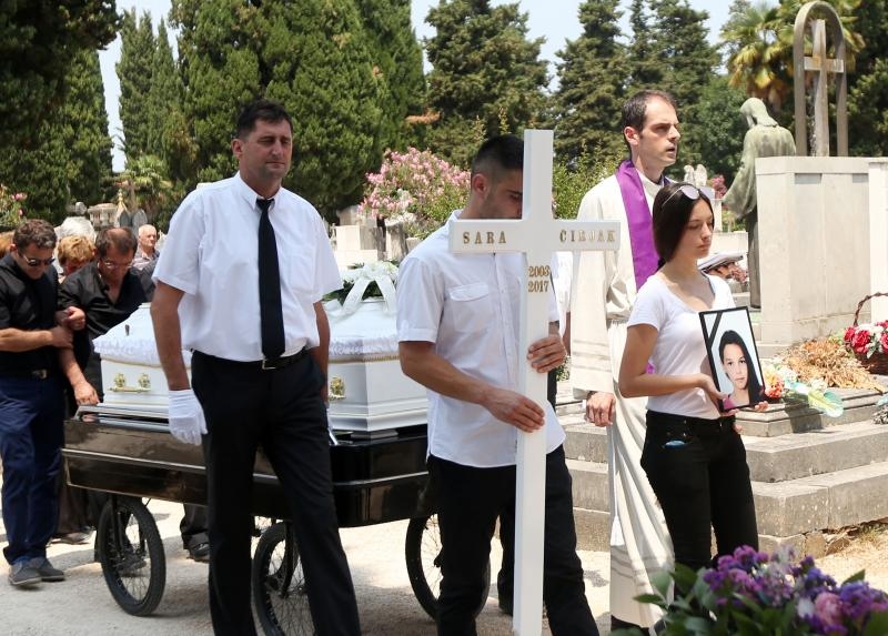 Na zadarskom Gradskom groblju na posljednji počinak ispraćena Sara Čirjak