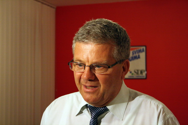 Izborni stozer koalcije SDP-HNS-SHUS, Foto; Mladen Malik