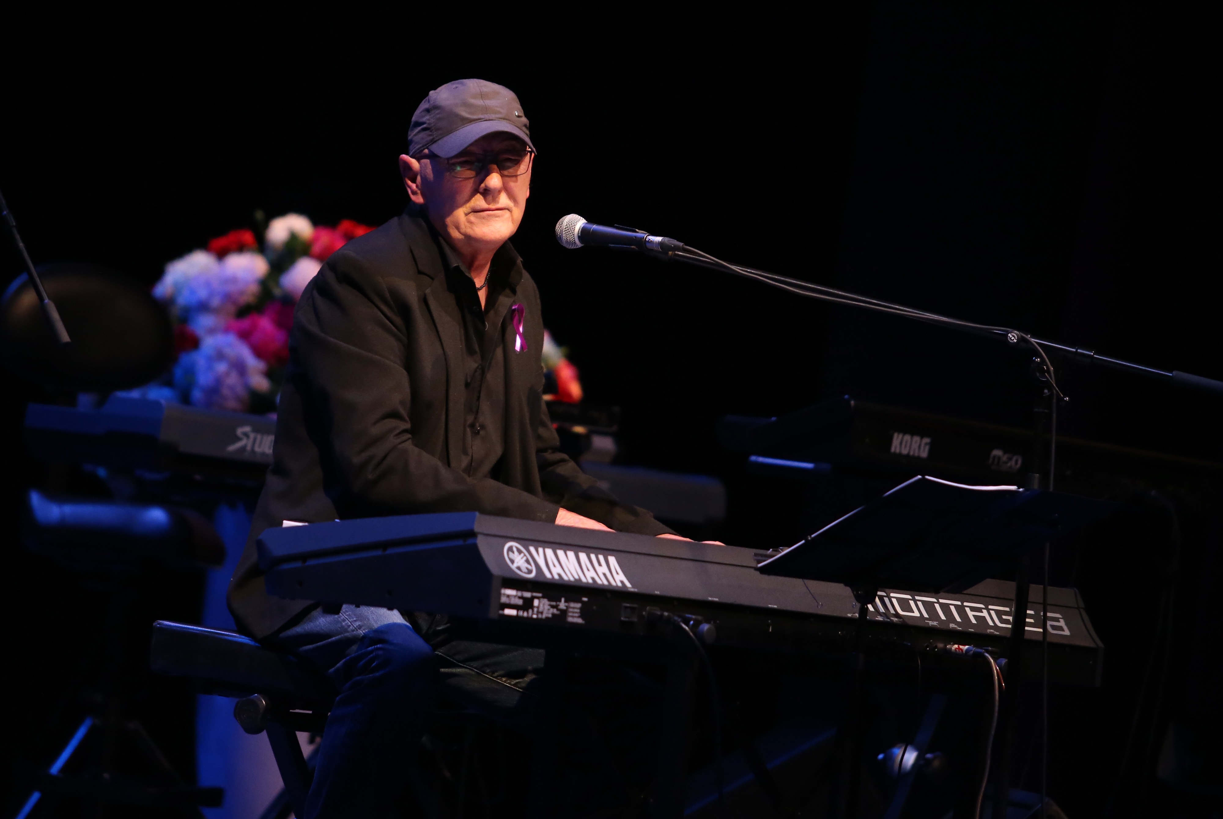 Koncertom ‘Vjeruj u ljubav’ obilježena 50. godišnjica Županijske lige protiv raka: zapjevao i Oliver Dragojević Koncertom ‘Vjeruj u ljubav’ obilježena 50. godišnjica Županijske lige protiv raka: zapjevao i Oliver Dragojević