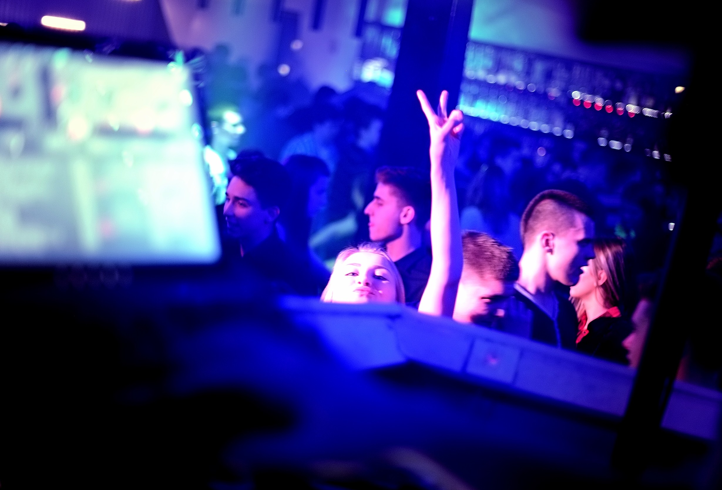 Spektar party u Aquarius klubu