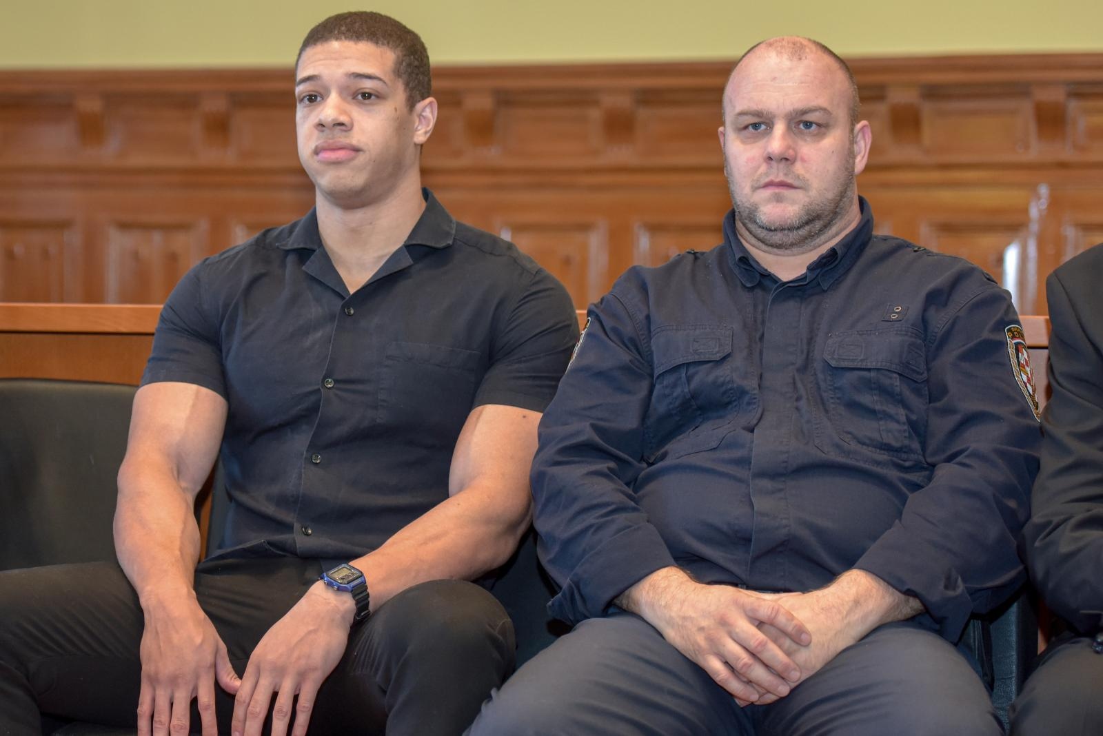 Županijski sud u Zadru: Započelo suđenje britancu Douglasu Caneu