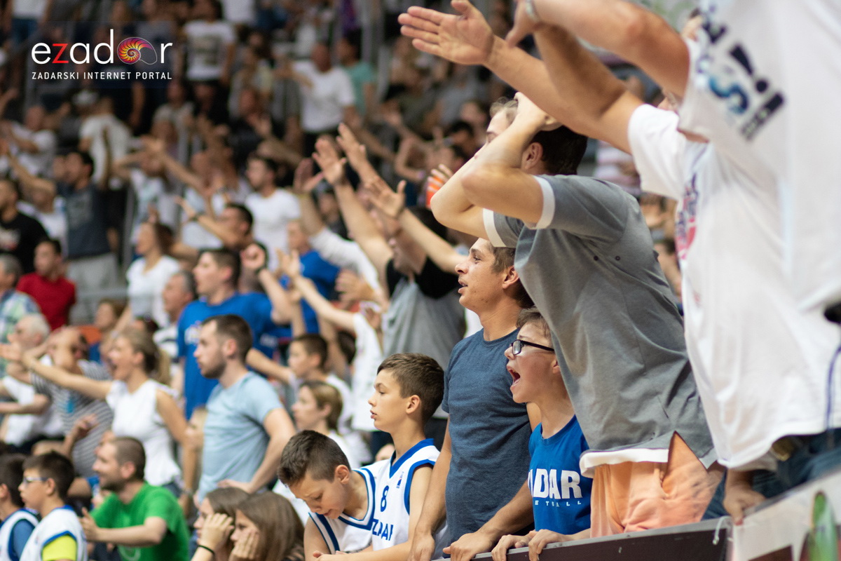 Polufinale doigravanja HT Premijer lige, 3. utakmica: KK Zadar – KK Cibona 88-96