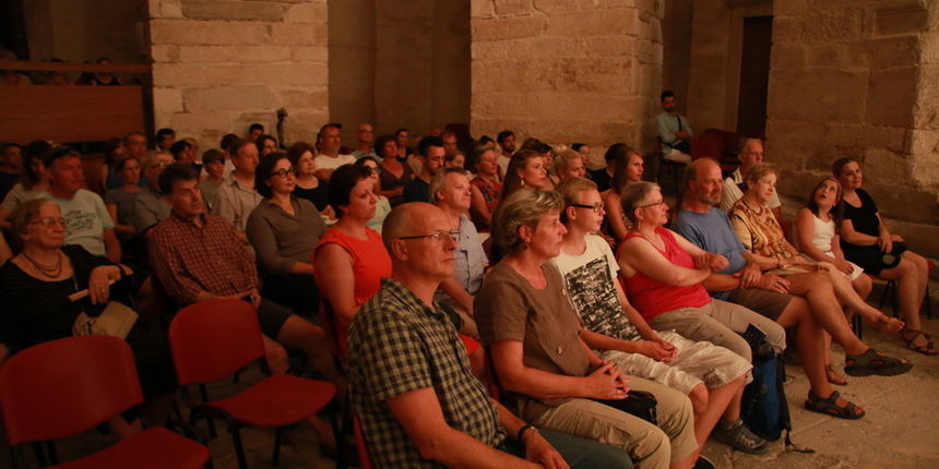 Zagrebački ansambl flauta; Glazbene veceri u Sv. Donatu