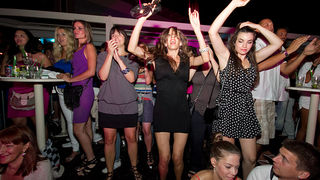 Severina @Ponton festival u uvali Jazine, Foto: Leo Banić Severina @Ponton festival u uvali Jazine, Foto: Leo Banić