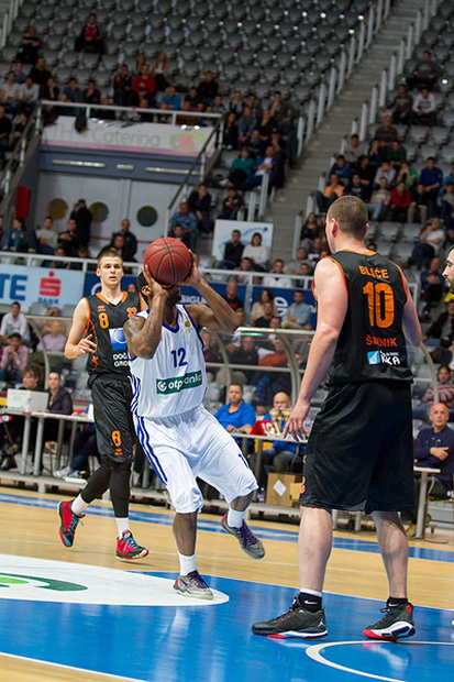 A-1 liga za prvaka, 4. kolo: KK Zadar – GKK Šibenik 101-64, Foto: Kristijan Orlić A-1 liga za prvaka, 4. kolo: KK Zadar – GKK Šibenik 101-64, Foto: Kristijan Orlić