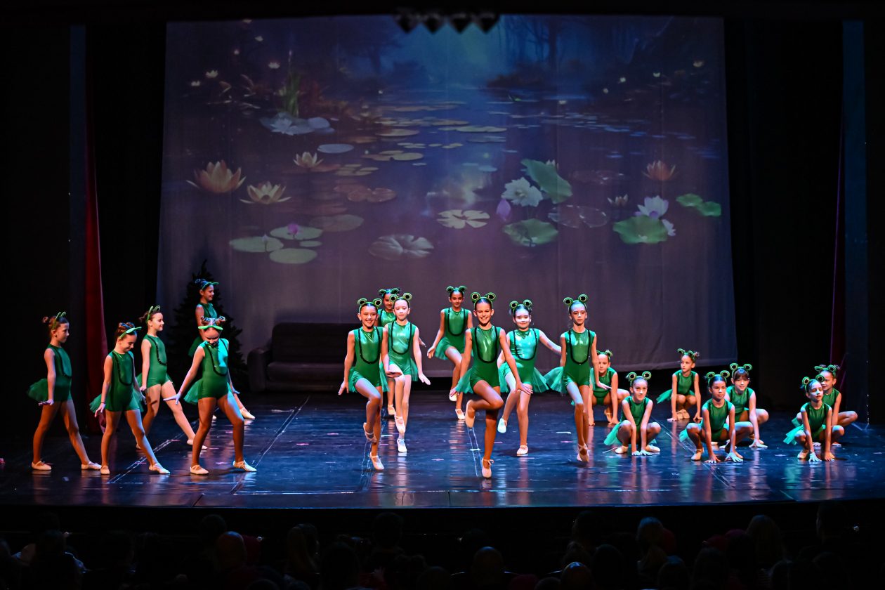 Plesna udruga Gesta, Božić bez filtera Plesna udruga Gesta, Božić bez filtera