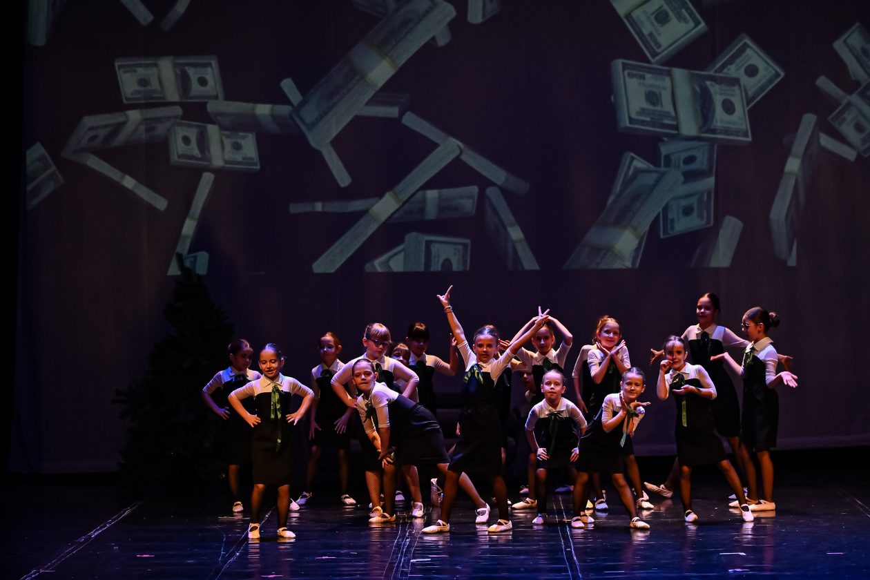 Plesna udruga Gesta, Božić bez filtera Plesna udruga Gesta, Božić bez filtera