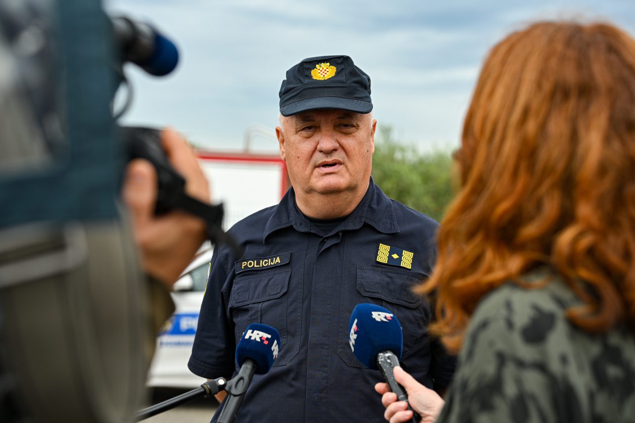 U Debeljaku održana pokazna vježba spašavanja u prometu U Debeljaku održana pokazna vježba spašavanja u prometu