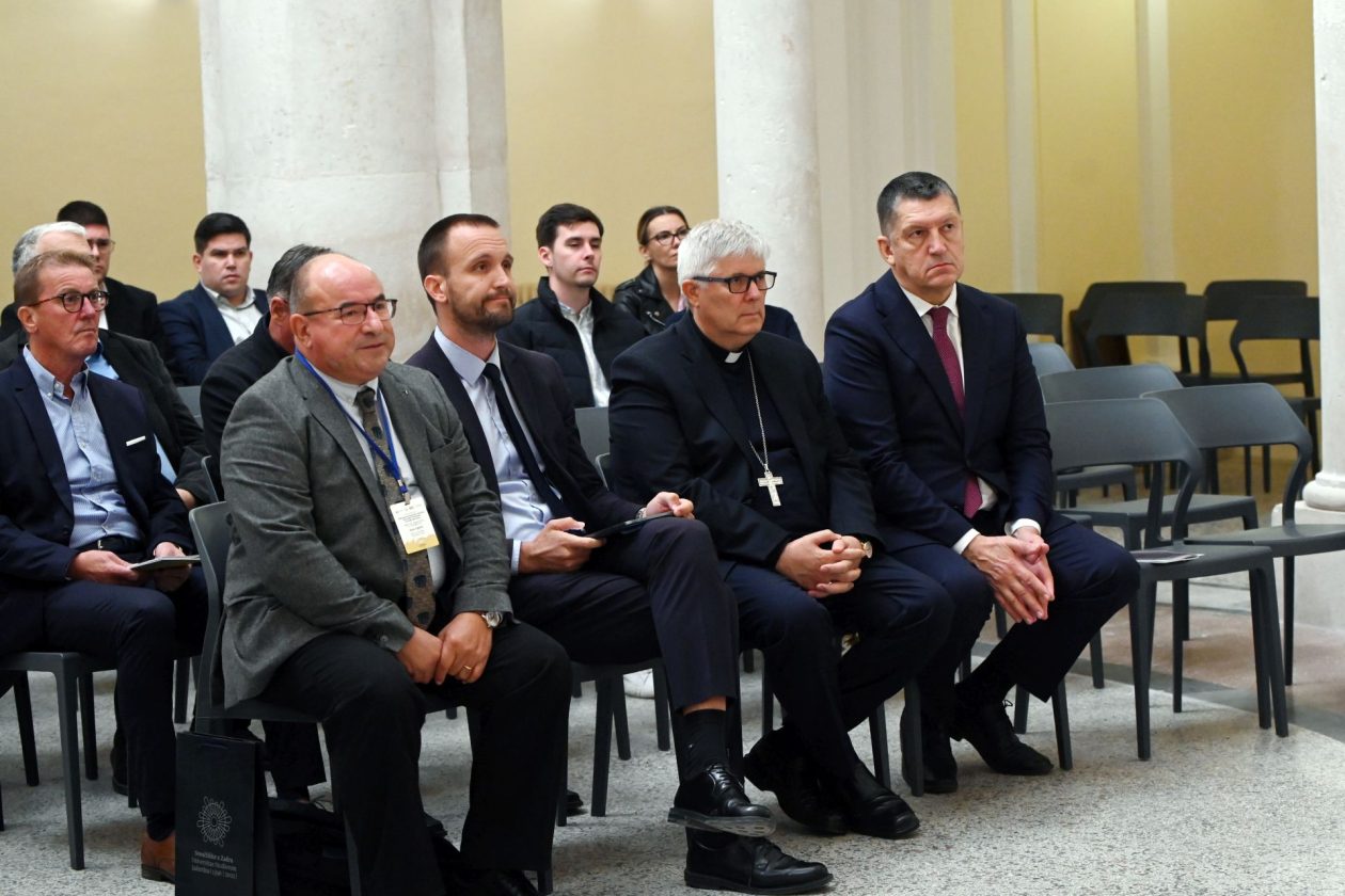 Znanstveni skup „1100 godina od spomena Tomislava kao kralja i kontinuitet hrvatske državnosti“