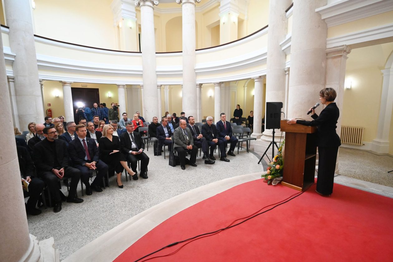 Znanstveni skup „1100 godina od spomena Tomislava kao kralja i kontinuitet hrvatske državnosti“