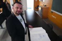 Na Sveučilištu u Zadru održana su predavanja „Prvi influencer na svijetu – Josip Franjo Mikulec“ i „Od predavaonice do međunarodnog tržišta“. Novi kampus, studenti