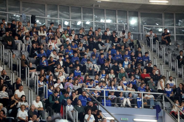 kk-zadar_kk-spartak_251025-33djecja-tribina-1536×1024 kk-zadar_kk-spartak_251025-33djecja-tribina-1536×1024
