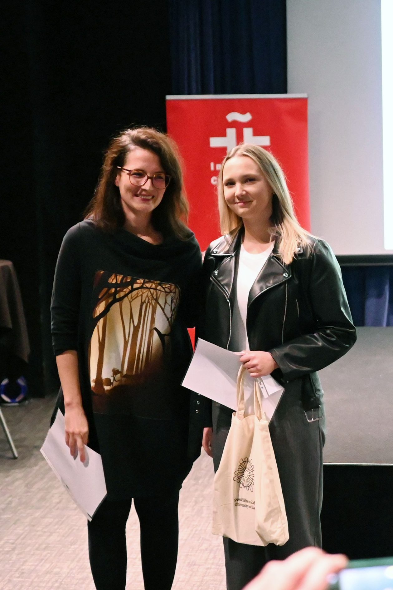 machado (14) machado (14)