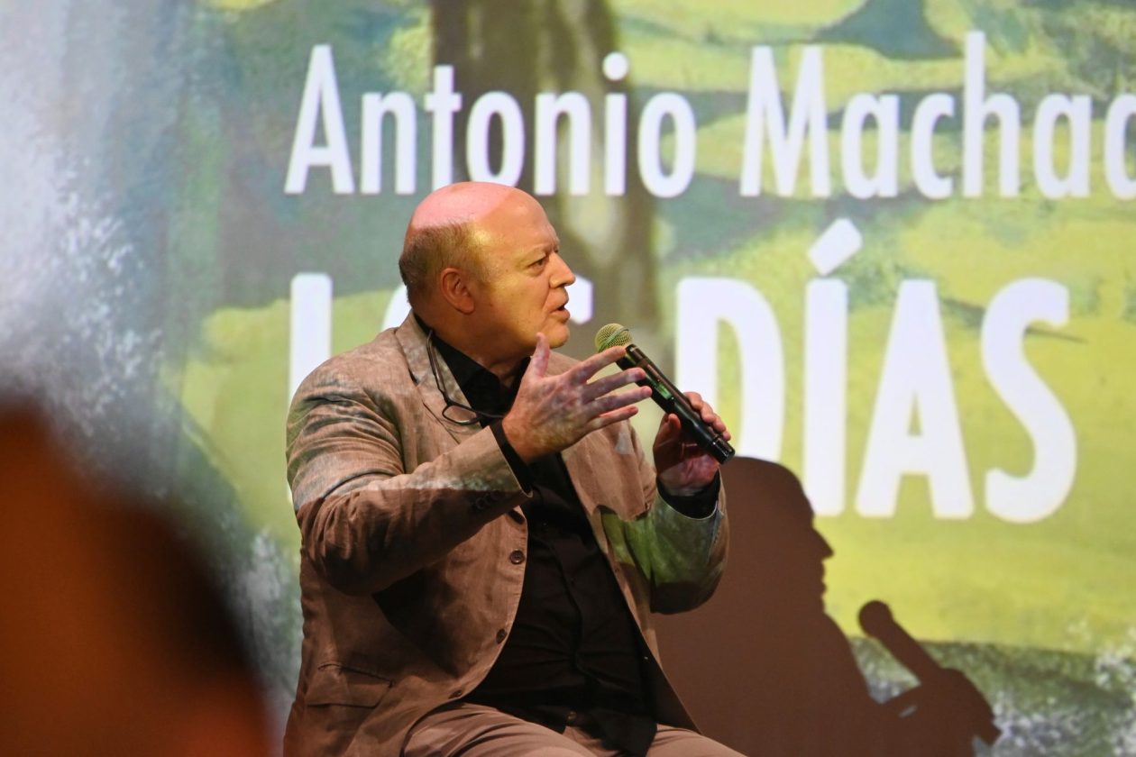 machado (6) machado (6)