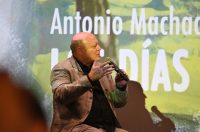 machado (6) machado (6)