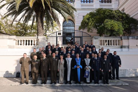 Svečana promocija časnika HVU „Dr. Franjo Tuđman“ i Hrvatskog ratnog zrakoplovstva Svečana promocija časnika HVU „Dr. Franjo Tuđman“ i Hrvatskog ratnog zrakoplovstva