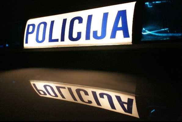 policija-noć